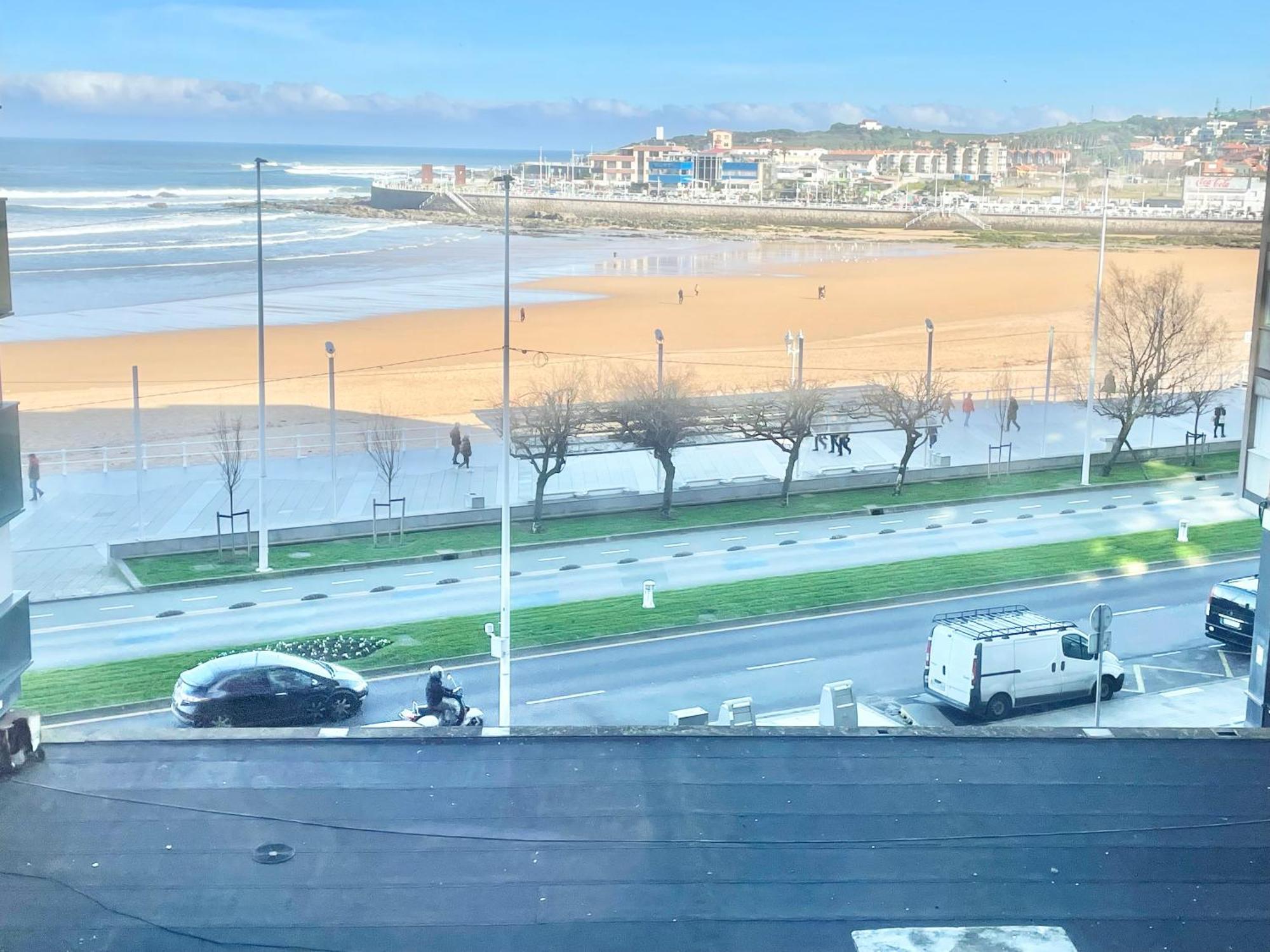 Apartamento San Lorenzo Playa. Vistas Al Mar. Gijón Esterno foto